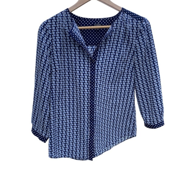 NWOT, Talbots 3/4 Sleeve Buttoned Blouse, Size Small - Picture 3 of 6